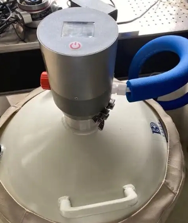 自动液氮泵