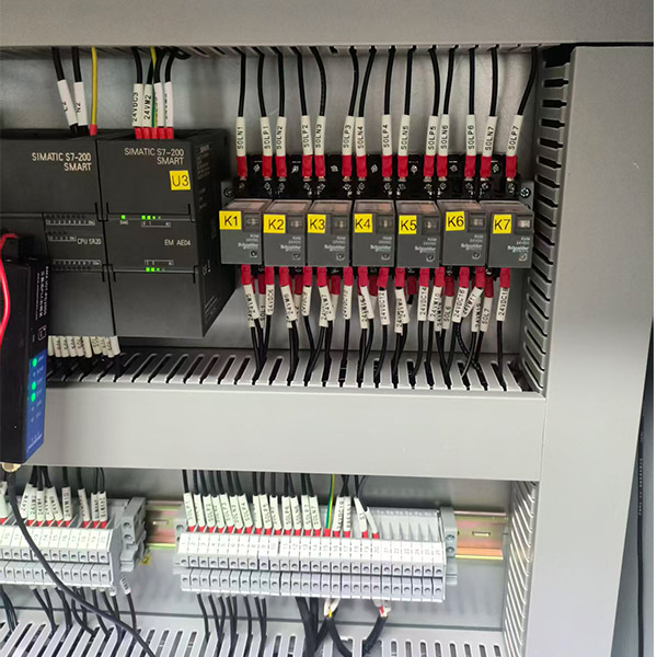 plc控制内部装置